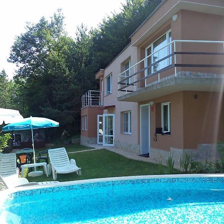 Villa Aqua Pravets Luaran gambar