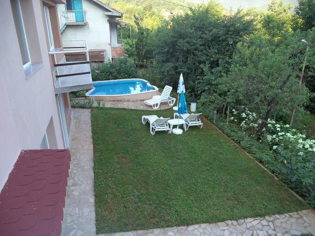 Villa Aqua Pravets Luaran gambar